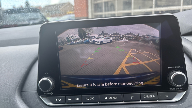 Nissan Qashqai 1.3 DiG-T MH 158 Acenta Premium 5dr Xtronic Petrol Hatchback